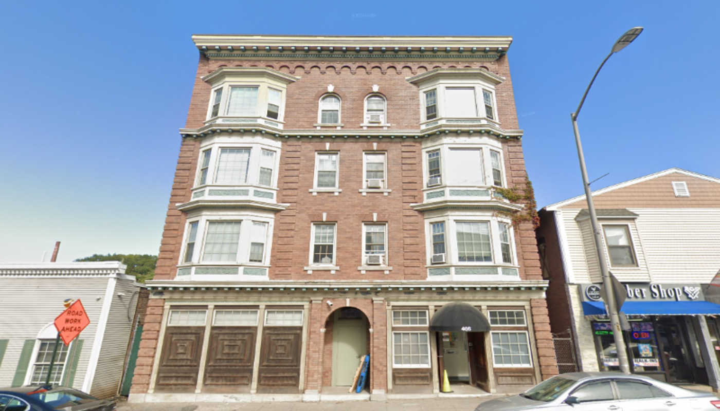 CT Renaissance Waterbury West