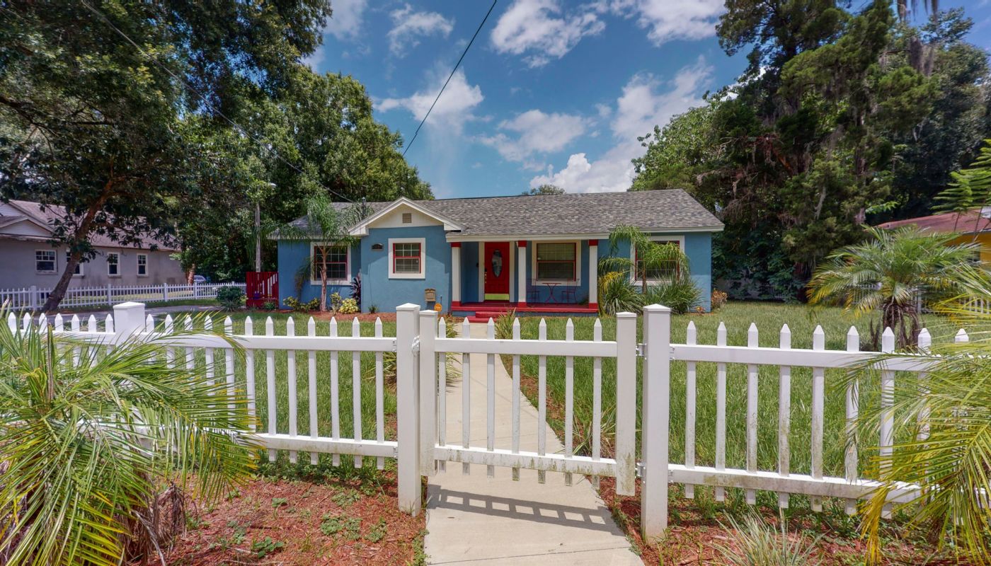 Malcolm's Place Seminole Heights