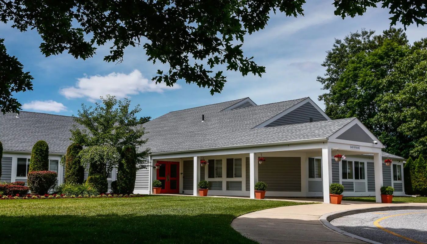 Recovery Centers of America at Lighthouse